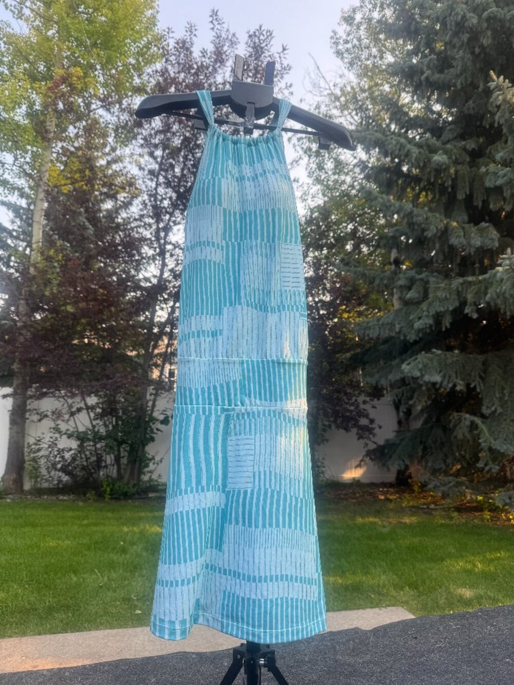 👗prAna Aqua Blue Stripe Halter Dress – Size S Built-In Bra Athletic Sundress 🩵